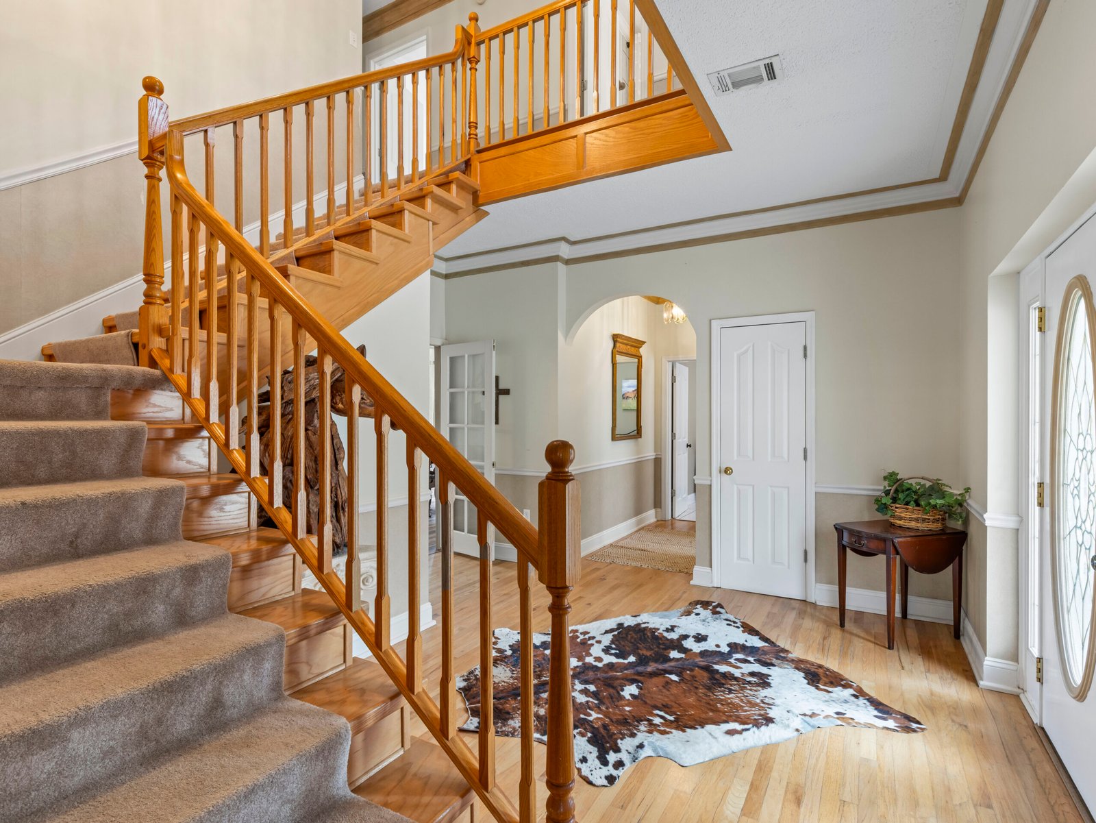 Ada Estate House 2026 - Stairs2